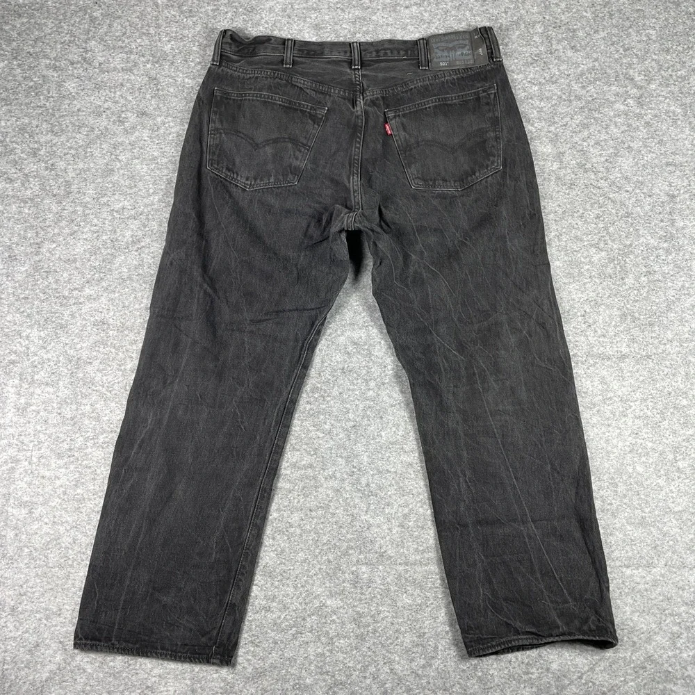 Levis Jeans Mens 40x30 (Fits 36x27) Black 501 Original Fit Button Fly Denim